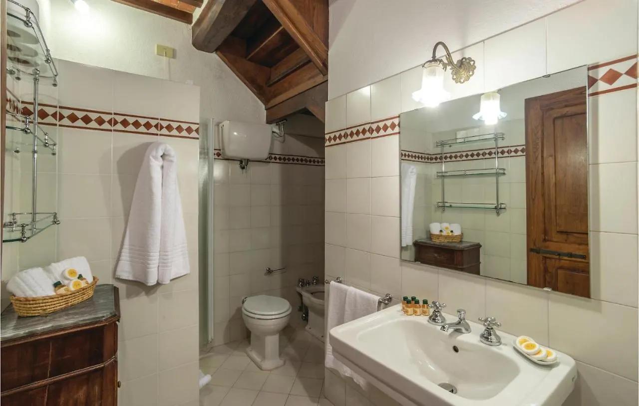 Nice Apartment In Cortona Ar With Wifi